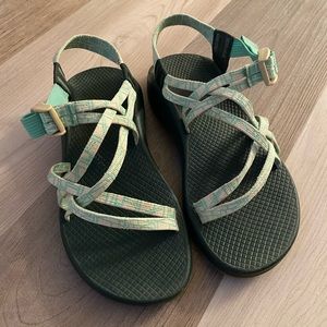 Chacos Teal Z1